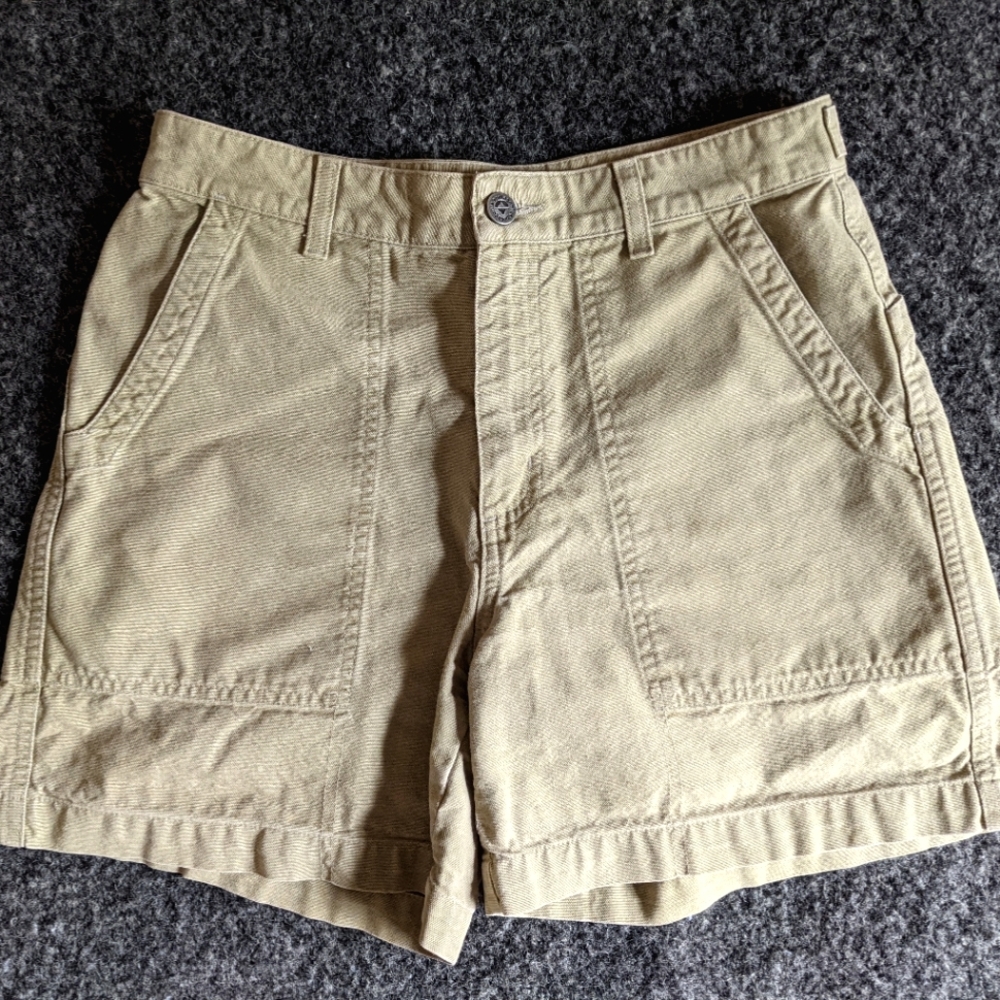 LIKE NEW Patagonia High Waist Denim Shorts | Wms 8
